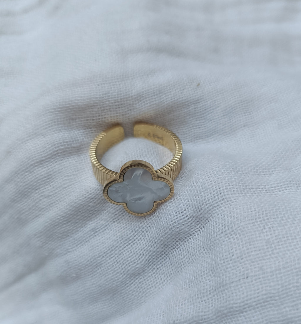 Bague Trèfle Nacré