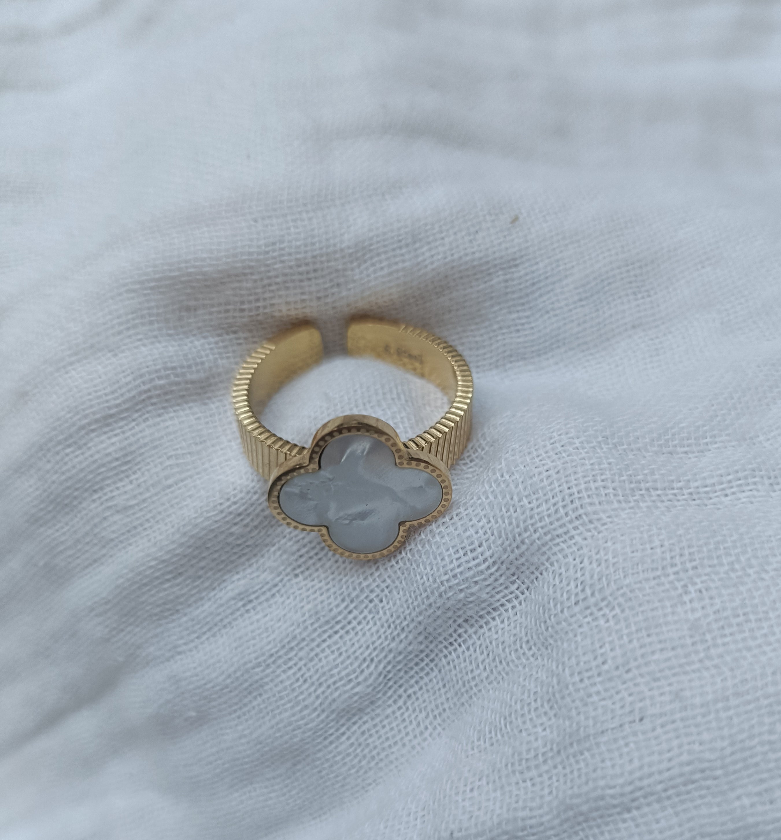 Bague Trèfle Nacré