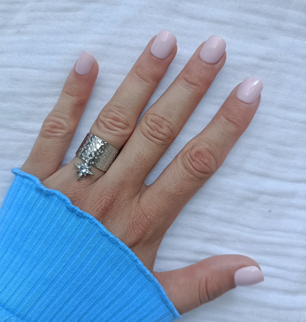 Bague Effet Martelé Argent à Breloque Etoile