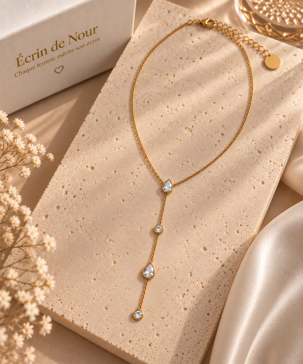 Collier Y doré en acier inoxydable avec strass, vue à plat